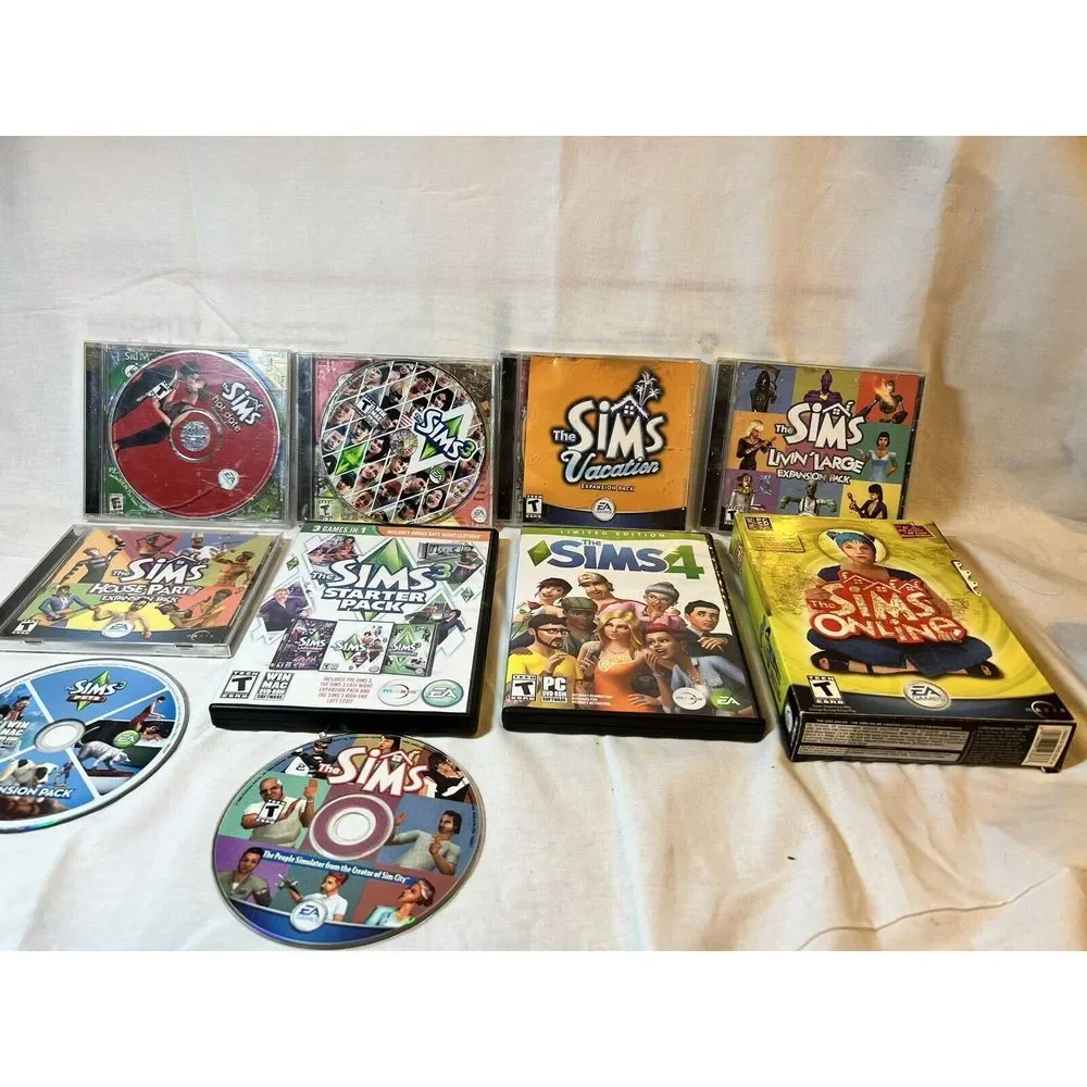 Sims PC Game Lot Of 10.Sims 3, Sims 4, Sims Online And‎ Several Expansion Packs